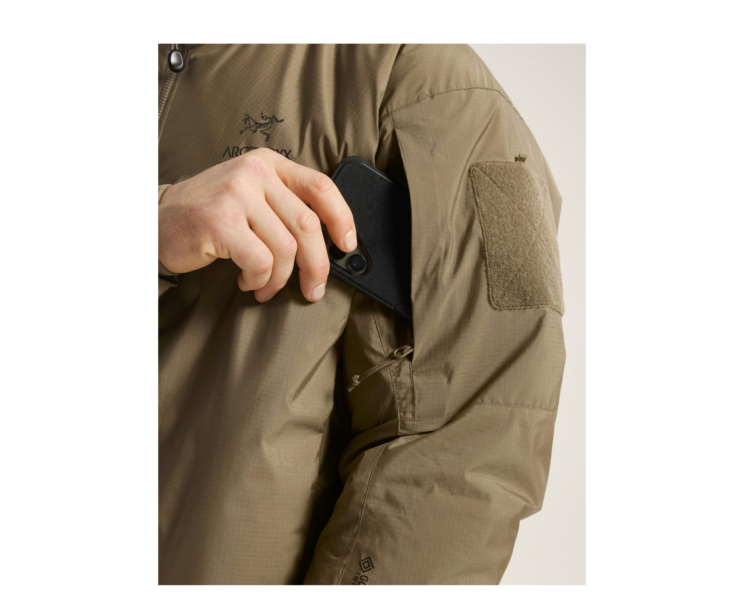 Arc'Teryx PRO Essentials Cold WX Jacket LT Gen 2.1 Mens - Image 4