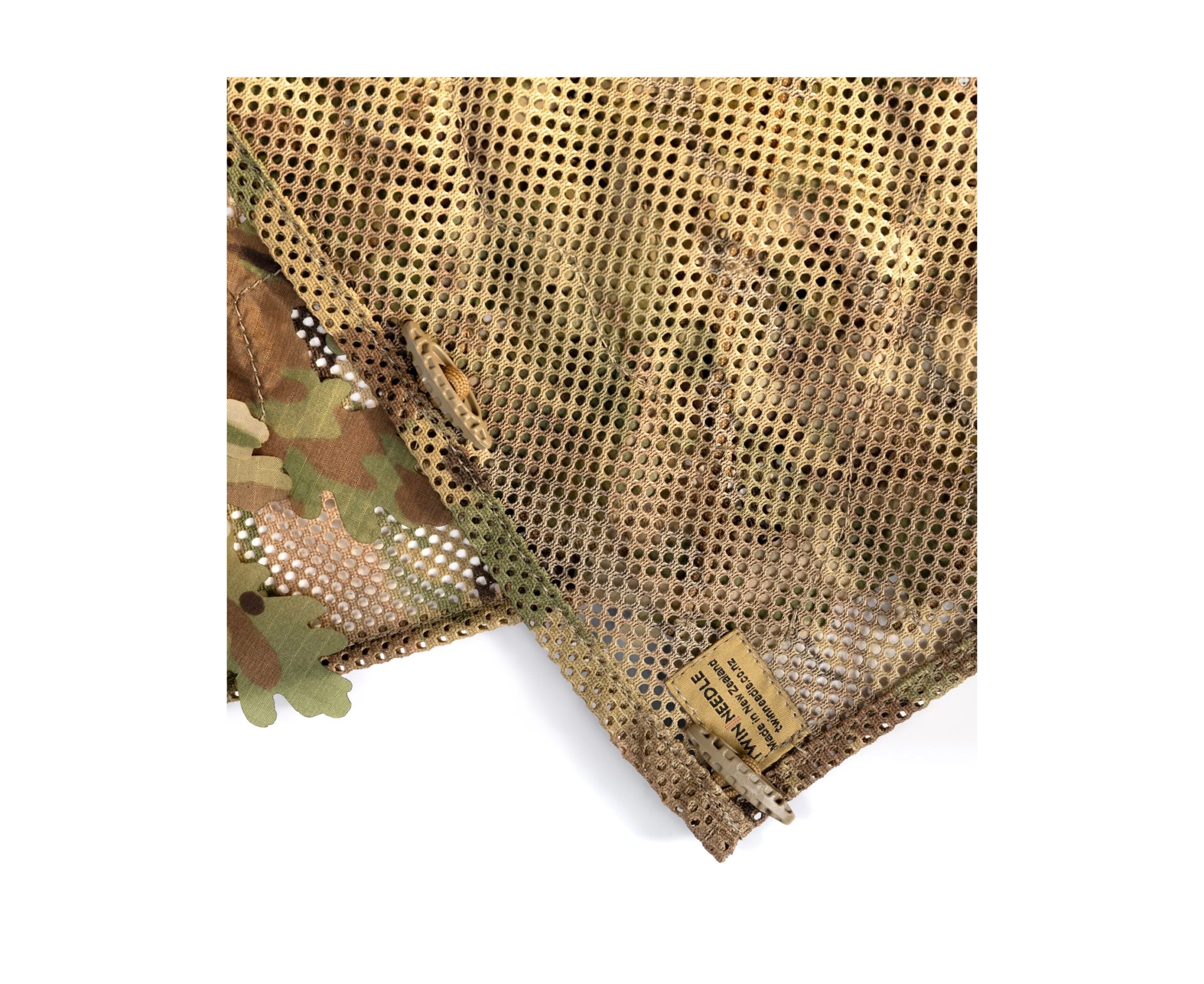 Twin Needle Leaf Cape - Image 5