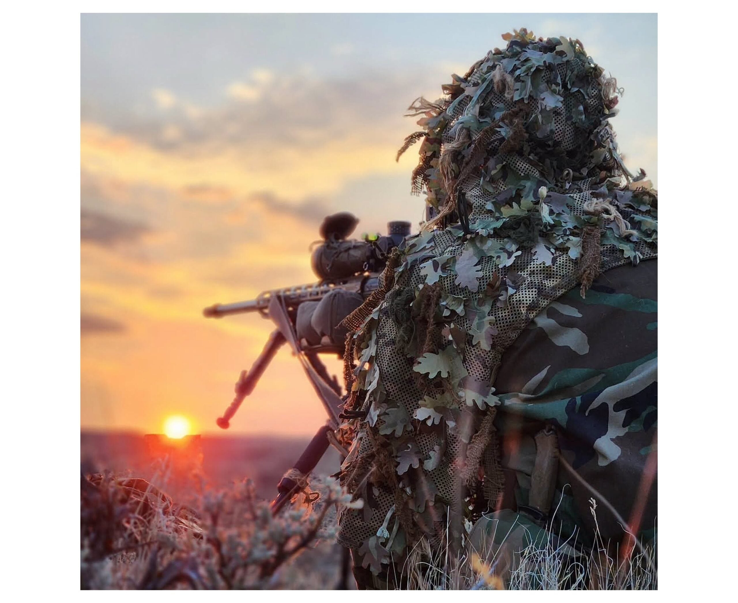 Twin Needle Leaf Suit with Hood - Image 2